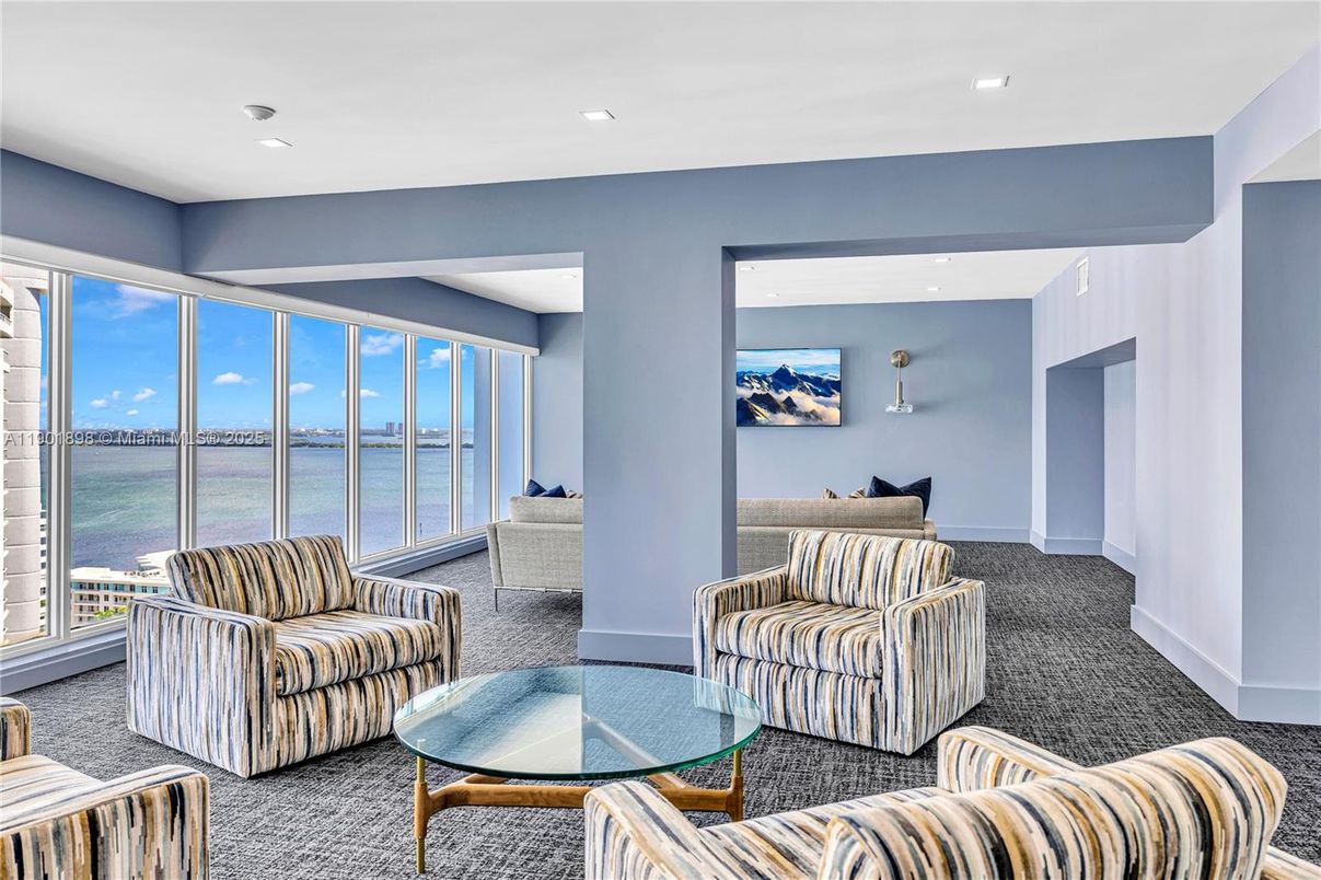 Interior, Living room, Recessed Lighting, Water