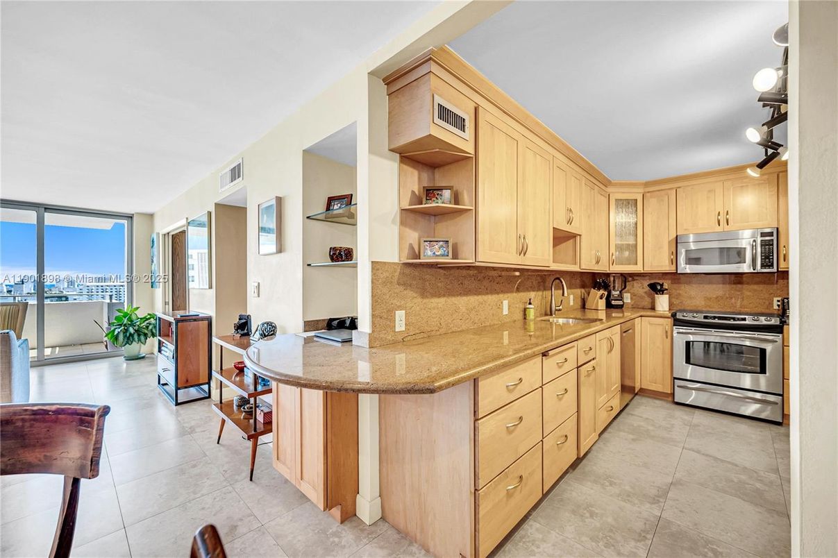 Interior, Kitchen, Stainless Steel Appliances