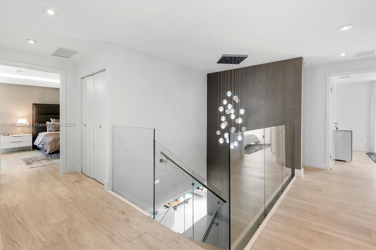 Bedroom, Interior, Pendant Lights, Recessed Lighting, Wood Texture Flooring