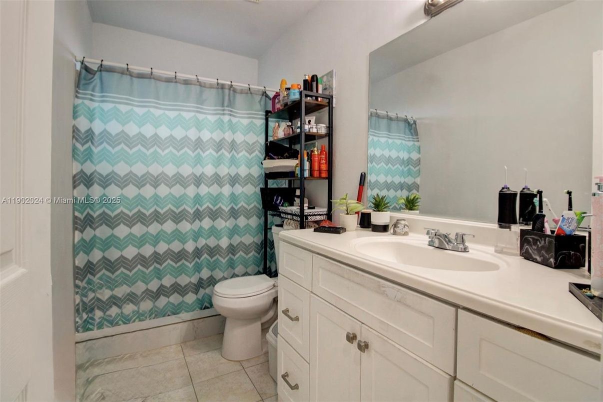 Bathroom, Interior