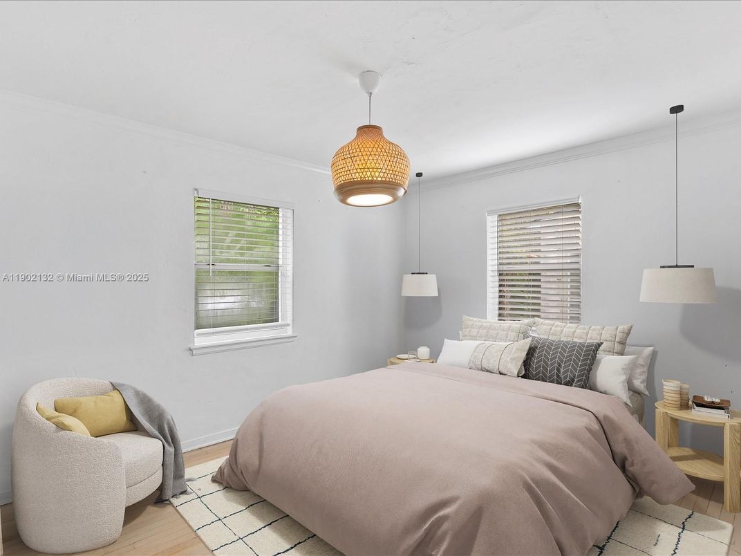 Bedroom, Interior, Pendant Lights, Wood Texture Flooring
