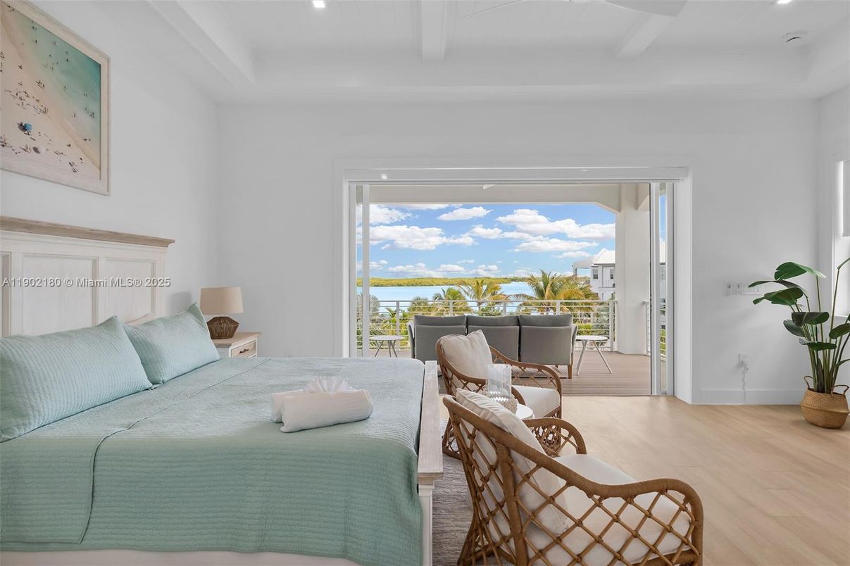 Bedroom, Interior, Recessed Lighting, Water, Wood Texture Flooring