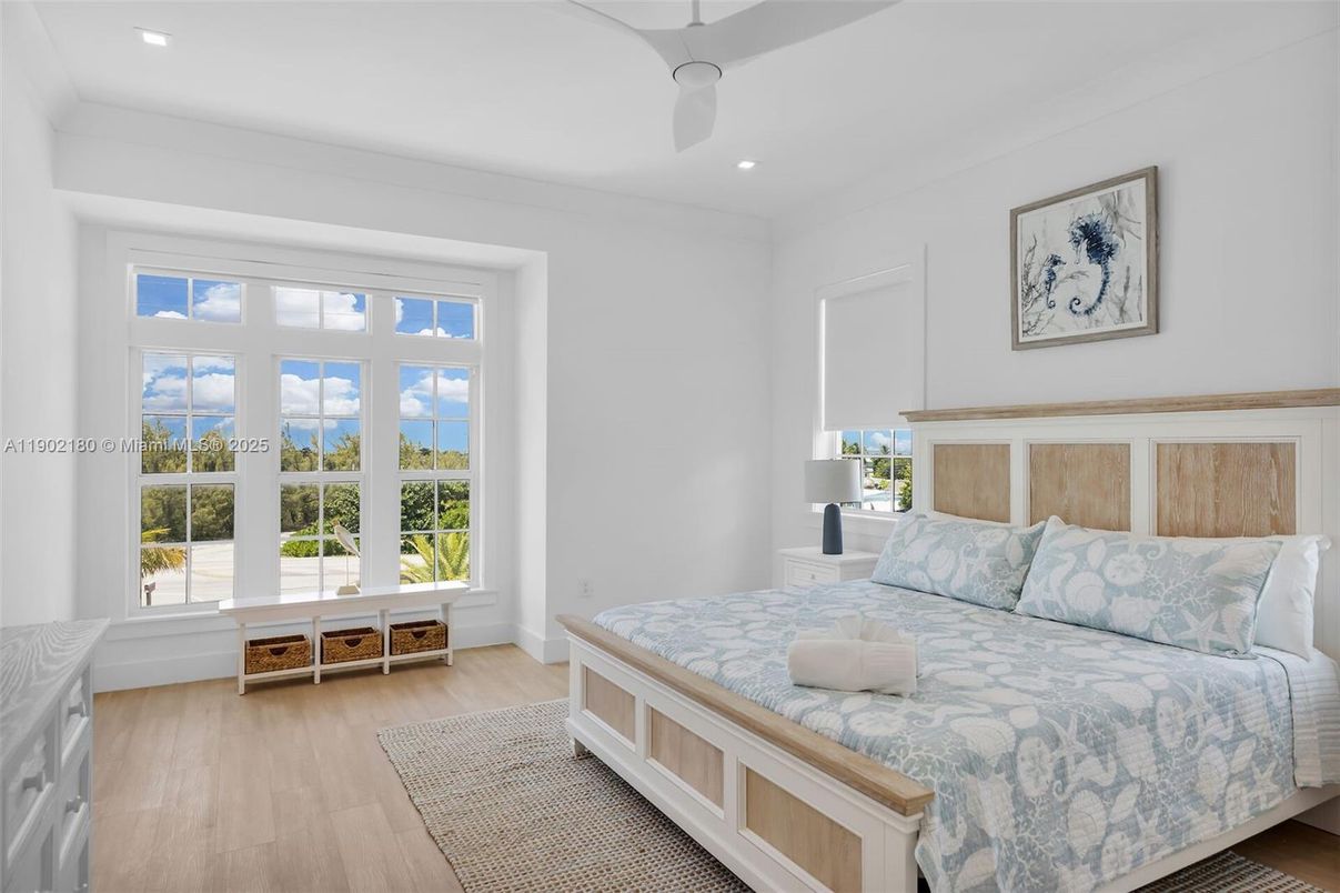 Bedroom, Interior, Recessed Lighting, Water, Wood Texture Flooring