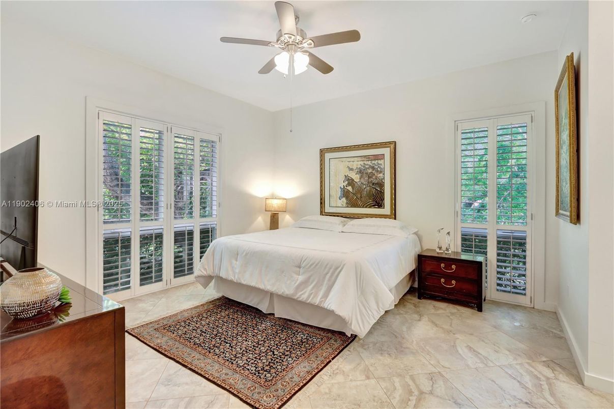 Bedroom, Interior, Marble