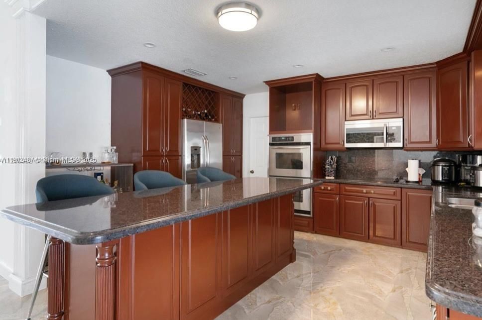 DE Listing image placeholder