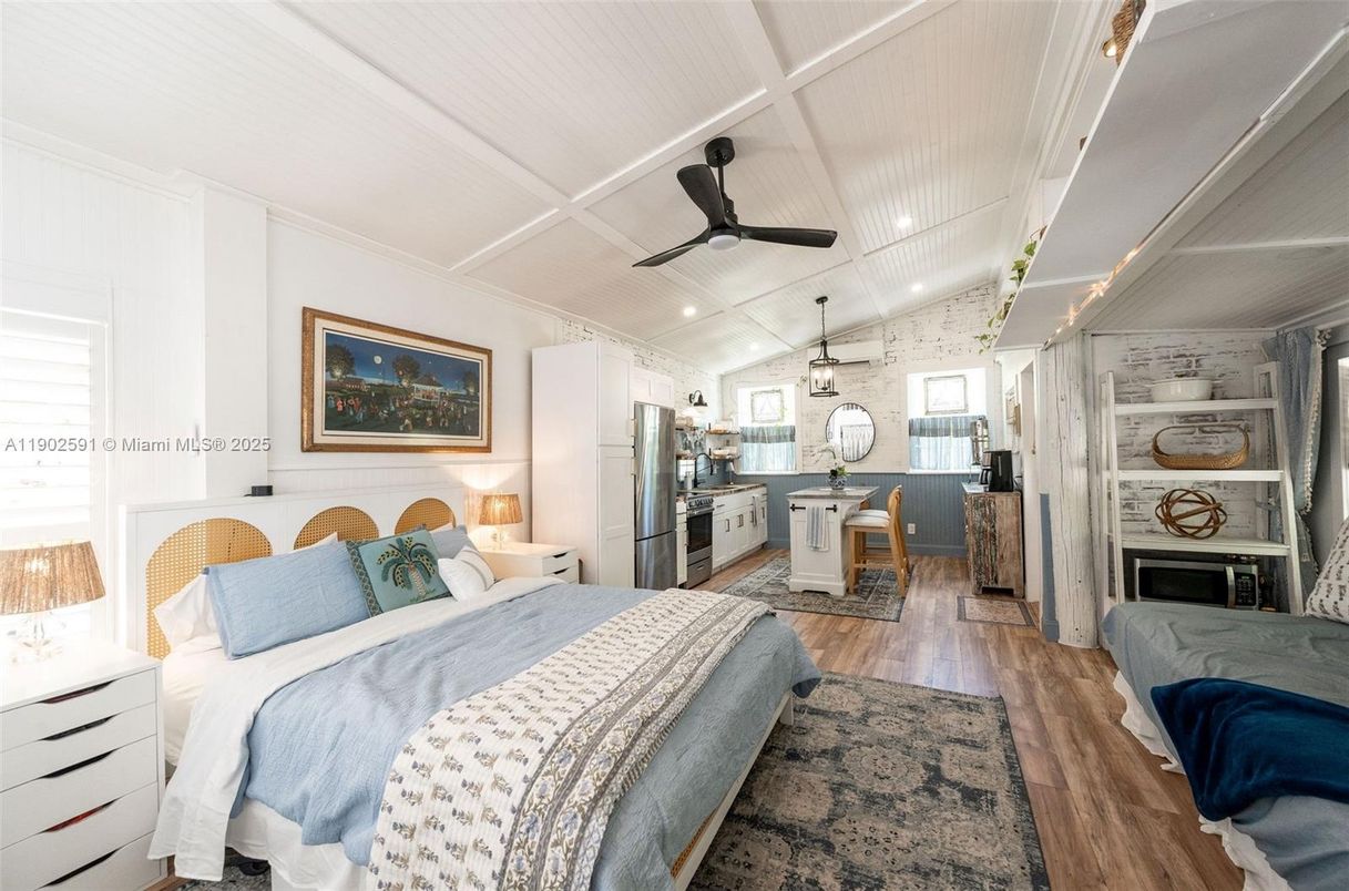 Bedroom, Interior, Kitchen, Recessed Lighting, Stainless Steel Appliances, Wood Texture Flooring