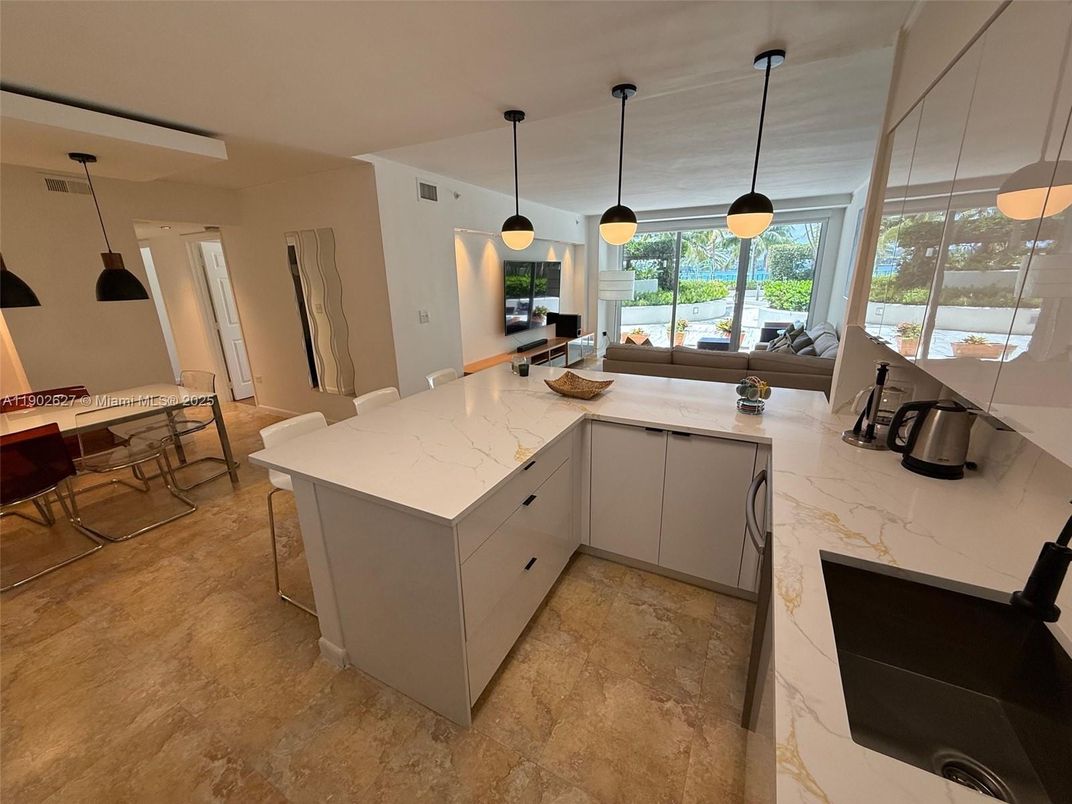 Interior, Kitchen, Pendant Lights