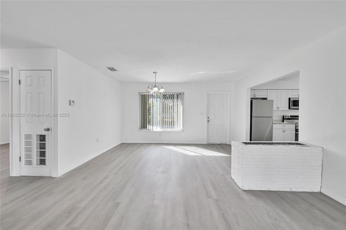Chandelier, Empty room, Interior, Kitchen, Wood Texture Flooring