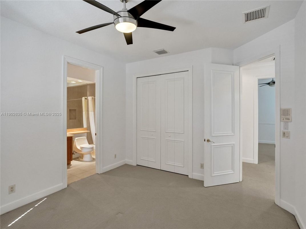 Bathroom, Empty room, Interior