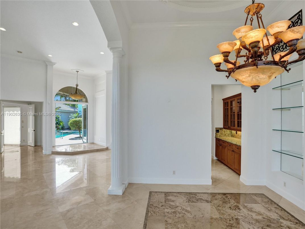 Bathroom, Chandelier, Interior, Pendant Lights, Recessed Lighting