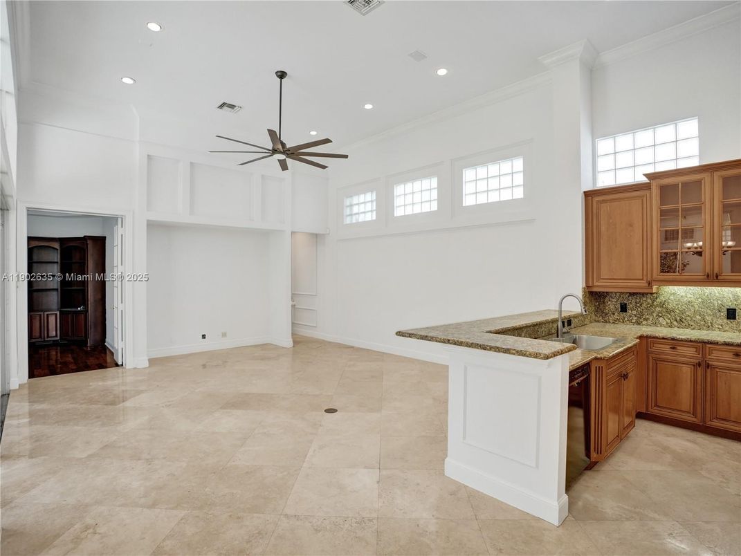 Interior, Kitchen, Recessed Lighting