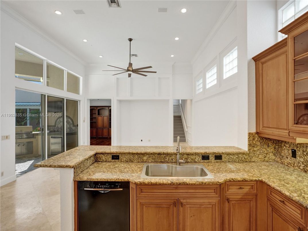 Interior, Kitchen, Pendant Lights, Recessed Lighting