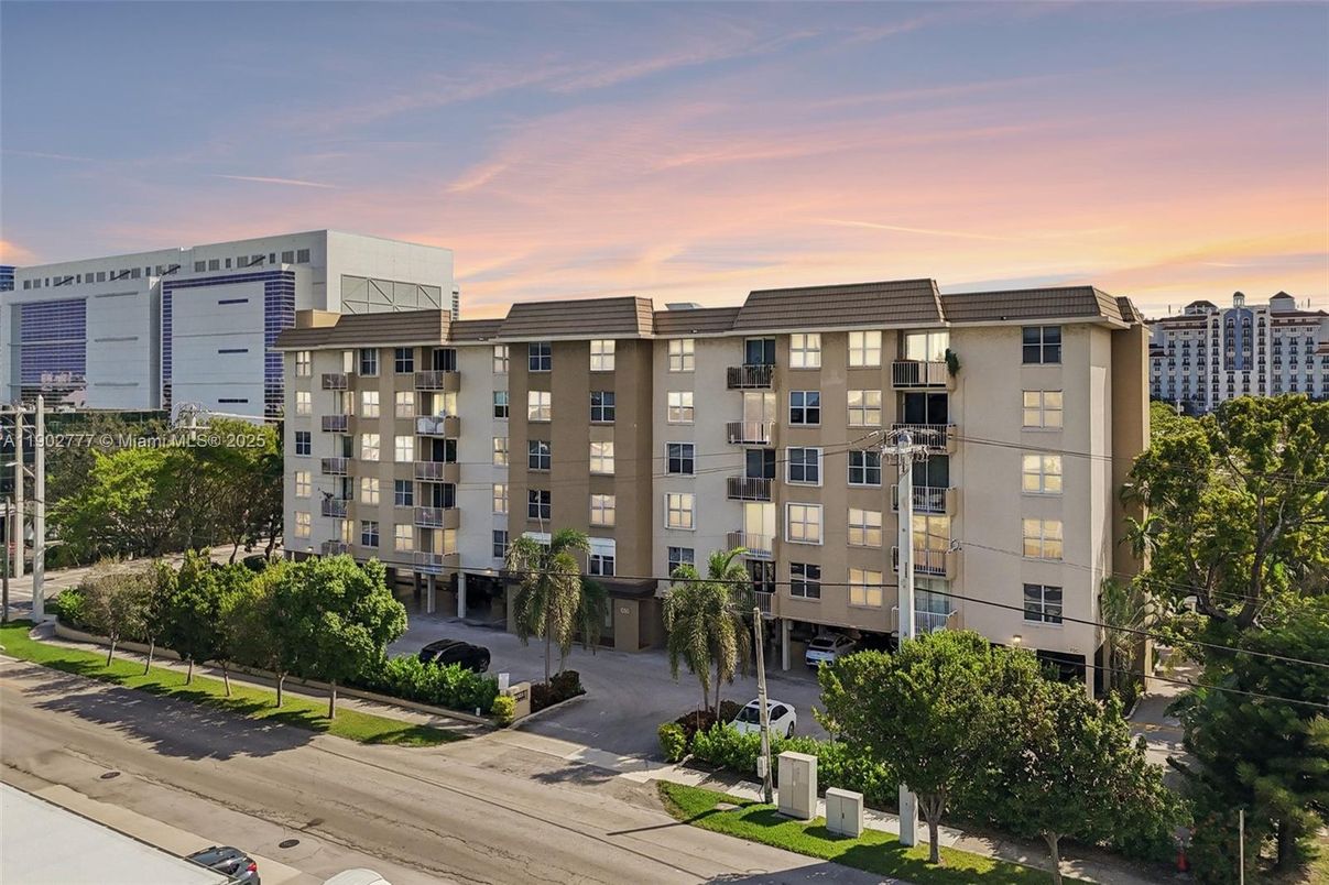 Exterior, Facade, Condo Building