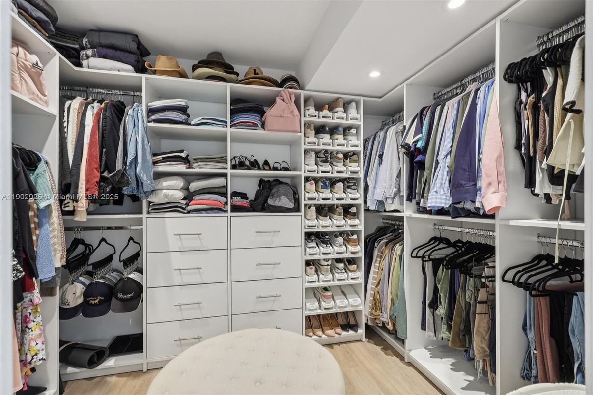 Interior, Recessed Lighting, Walk-in Closets, Wood Texture Flooring