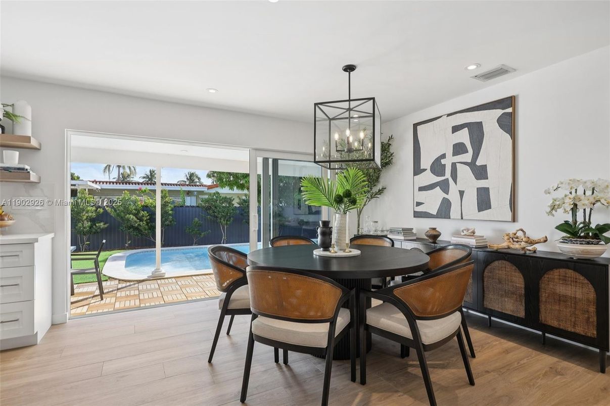 Dining room, Interior, Pendant Lights, Recessed Lighting, Wood Texture Flooring