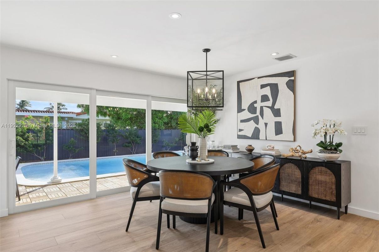 Dining room, Interior, Pendant Lights, Recessed Lighting, Wood Texture Flooring