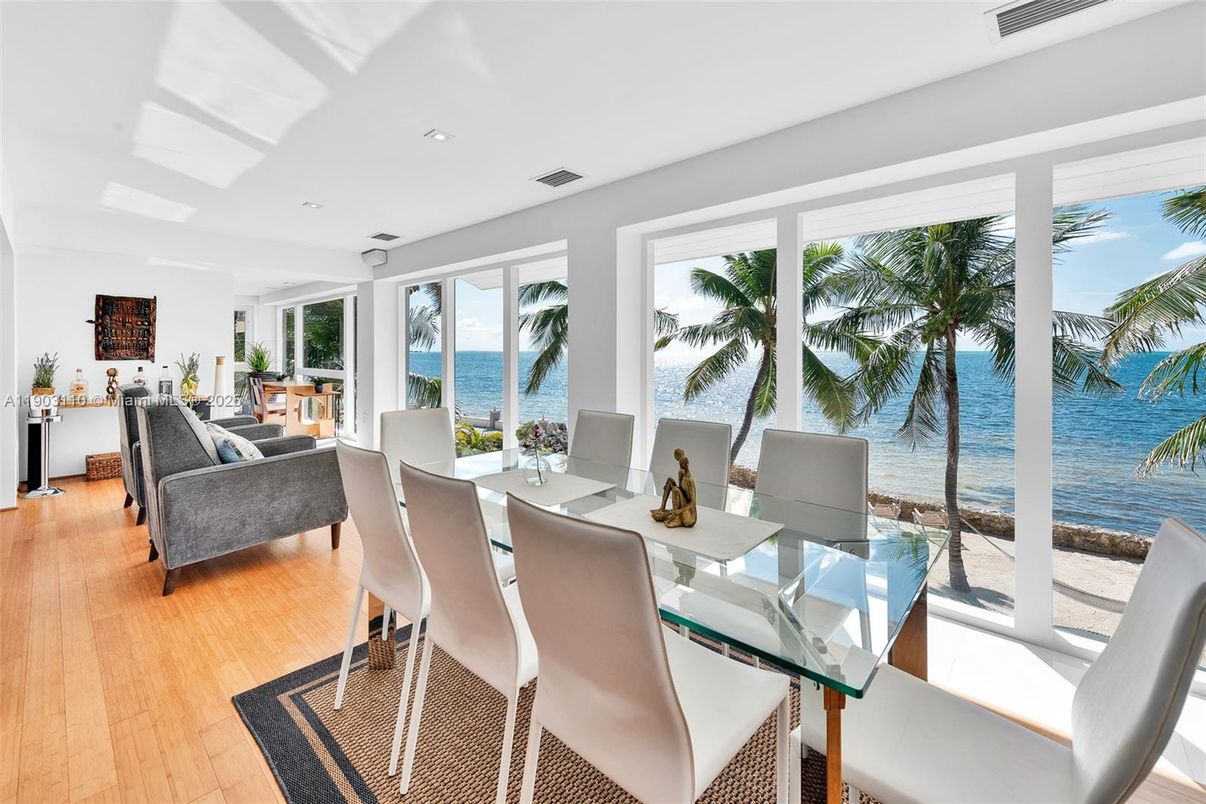 Dining room, Interior, Living room, Recessed Lighting, Water, Wood Texture Flooring