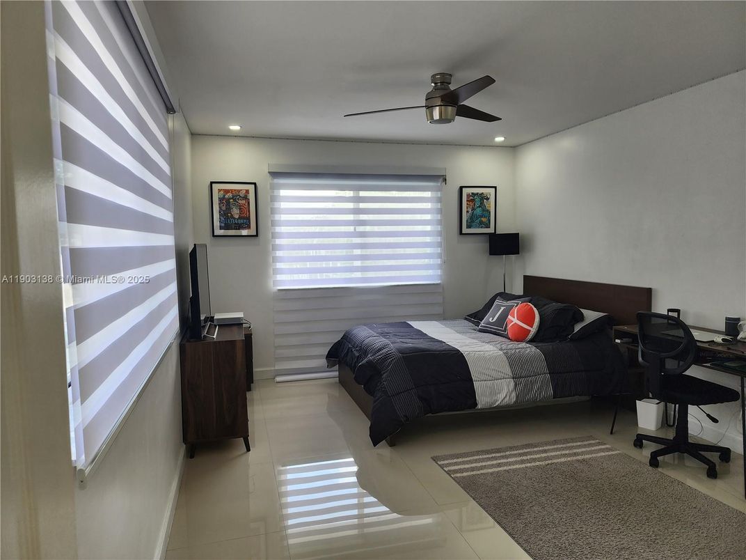 Bedroom, Home Office, Interior, Recessed Lighting