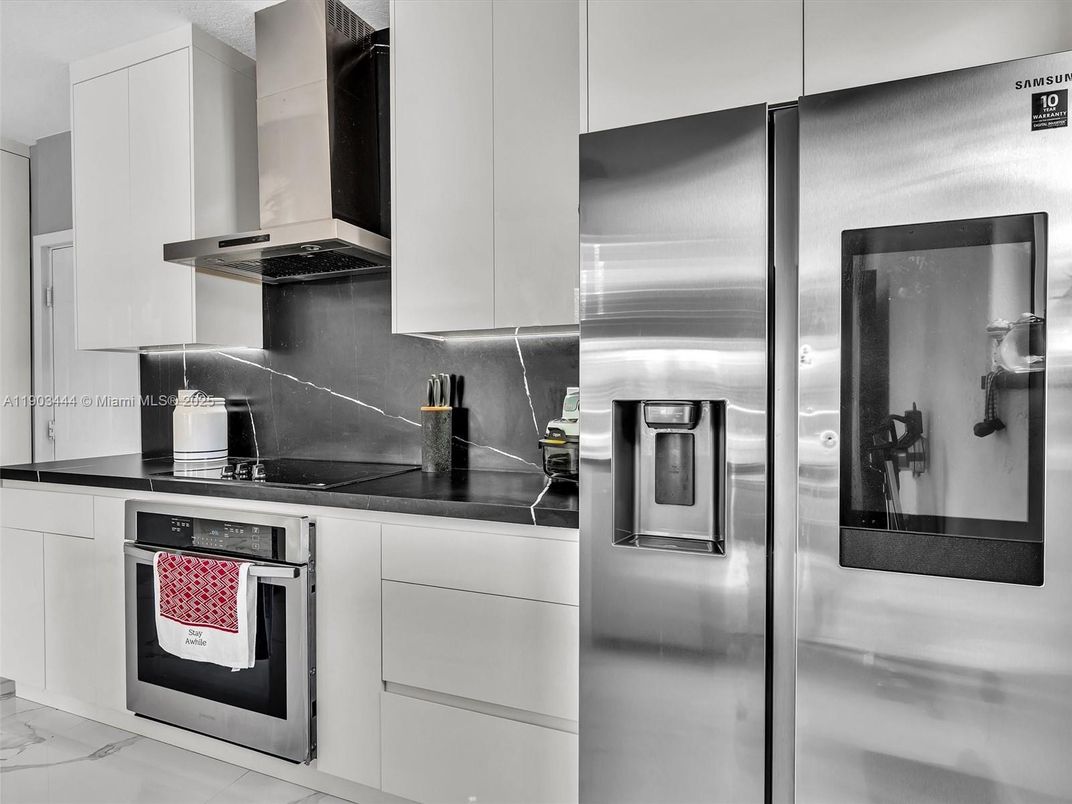 Interior, Kitchen, Stainless Steel Appliances