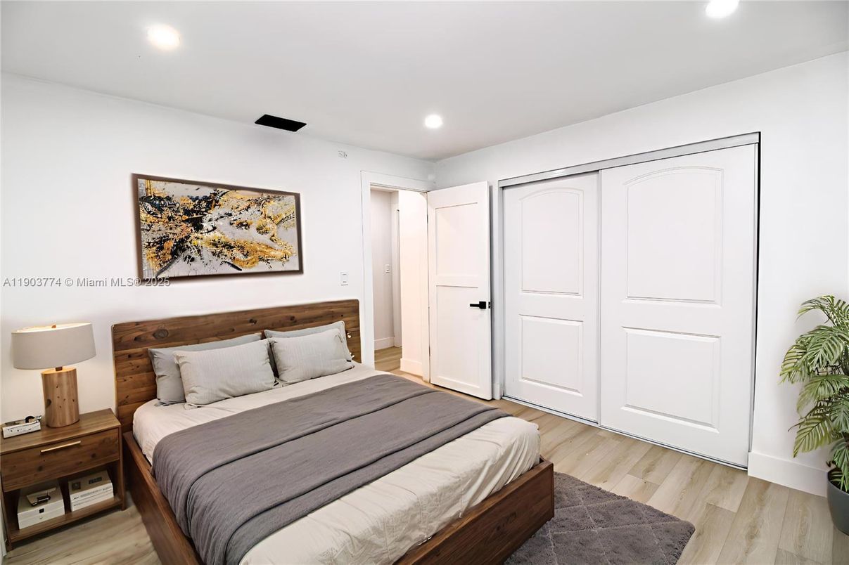 Bedroom, Interior, Recessed Lighting, Wood Texture Flooring