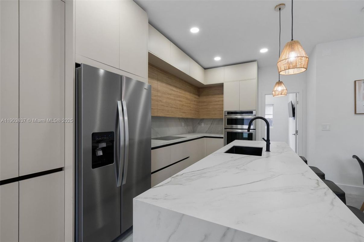 Interior, Kitchen, Pendant Lights, Recessed Lighting, Stainless Steel Appliances