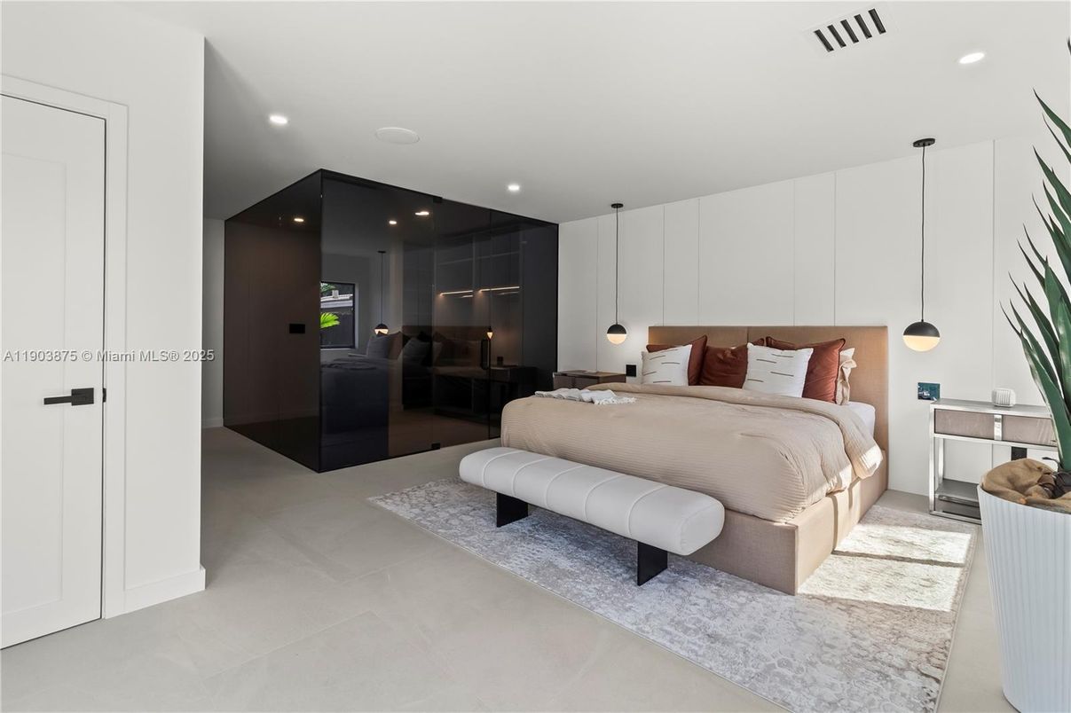Bedroom, Interior, Pendant Lights, Recessed Lighting