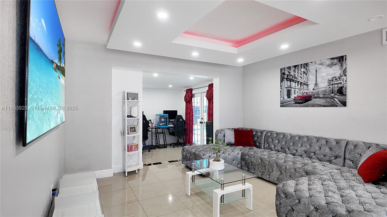 Interior, Living room, Recessed Lighting