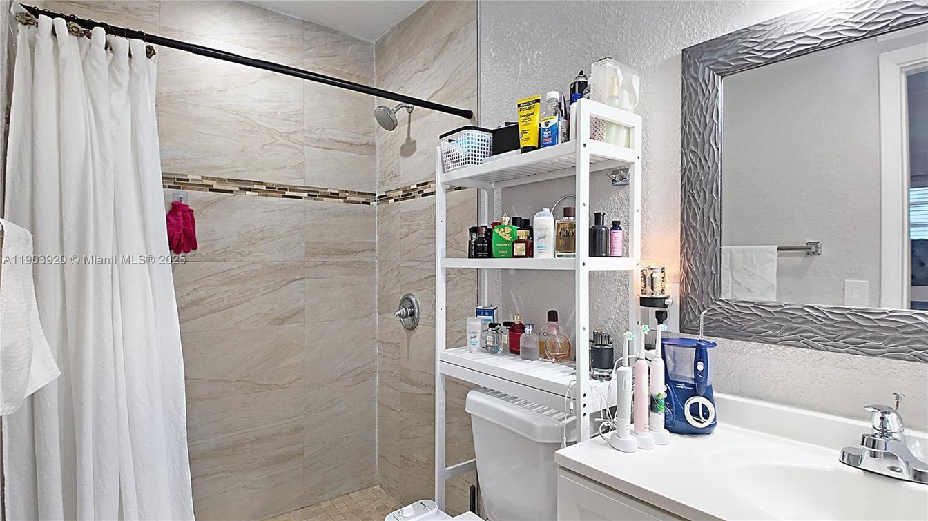 Bathroom, Interior, Marble Walls