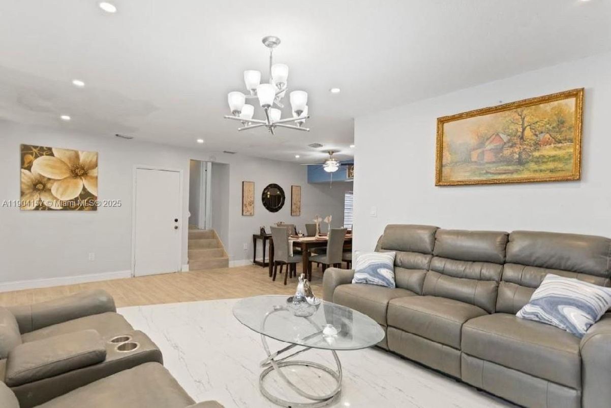 Chandelier, Dining room, Interior, Living room, Recessed Lighting, Wood Texture Flooring