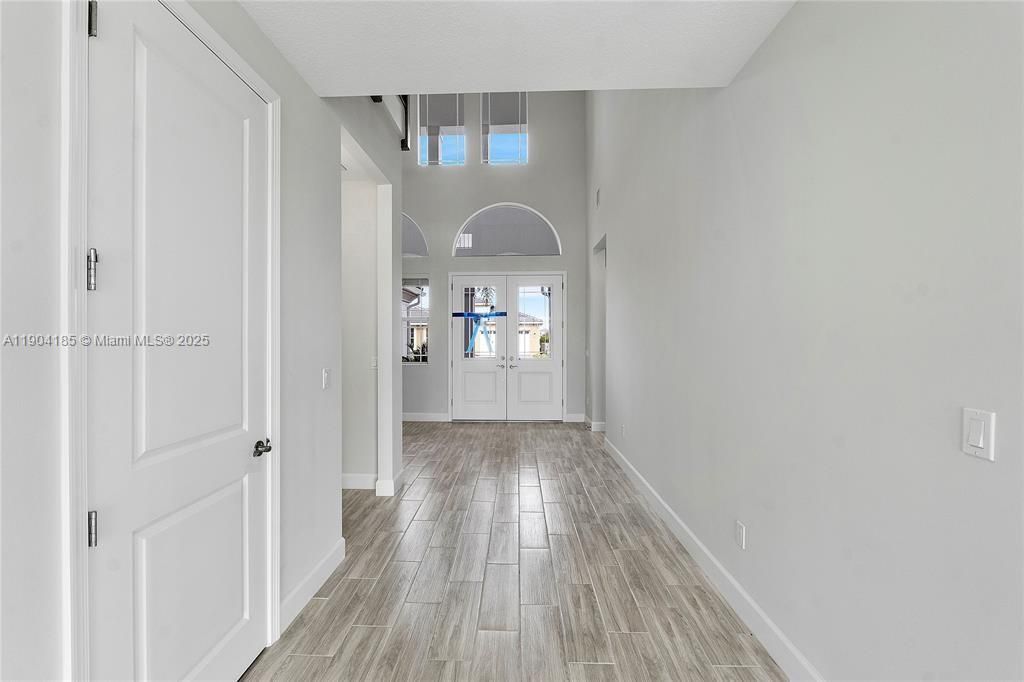 Interior, Wood Texture Flooring