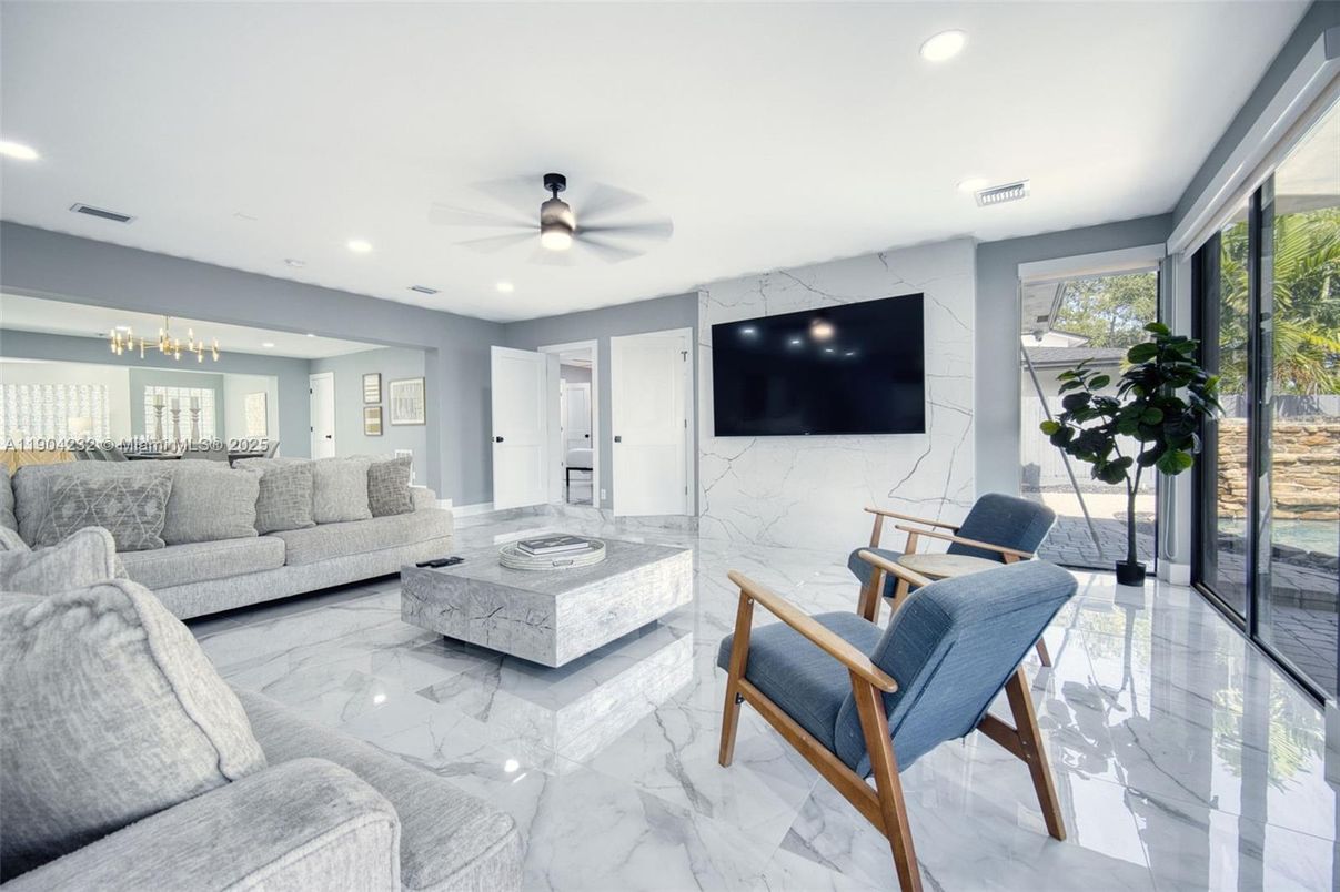 Interior, Living room, Marble, Marble Walls, Recessed Lighting