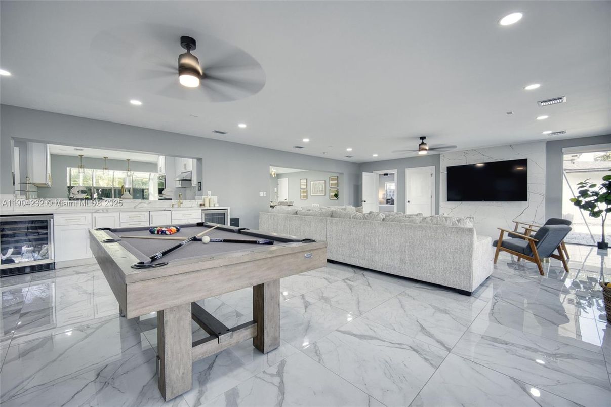 Billiard Table, Game Room, Interior, Living room, Marble, Recessed Lighting