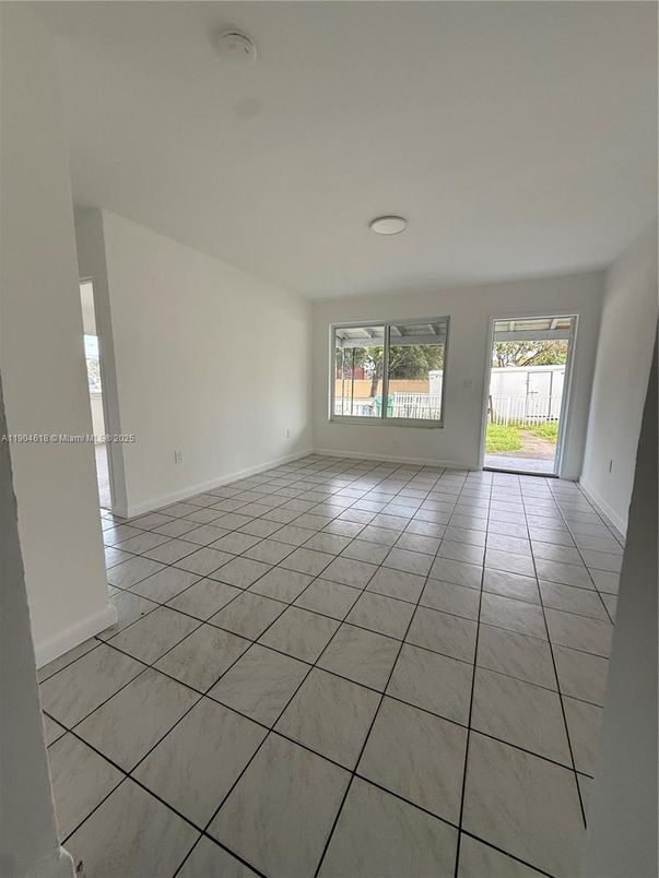 Empty room, Interior, Marble
