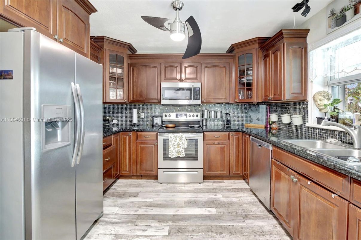 Interior, Kitchen, Stainless Steel Appliances, Wood Texture Flooring