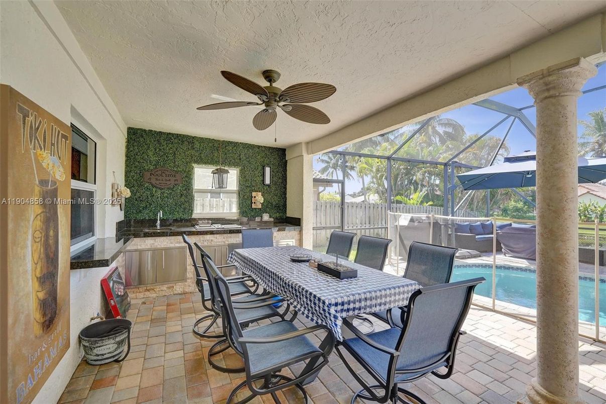 Dining room, Glass Ceilings, Interior, Pool, Sun Room