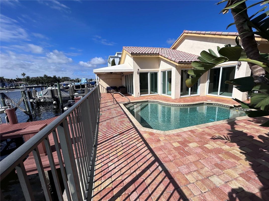 Exterior, Pool, Water