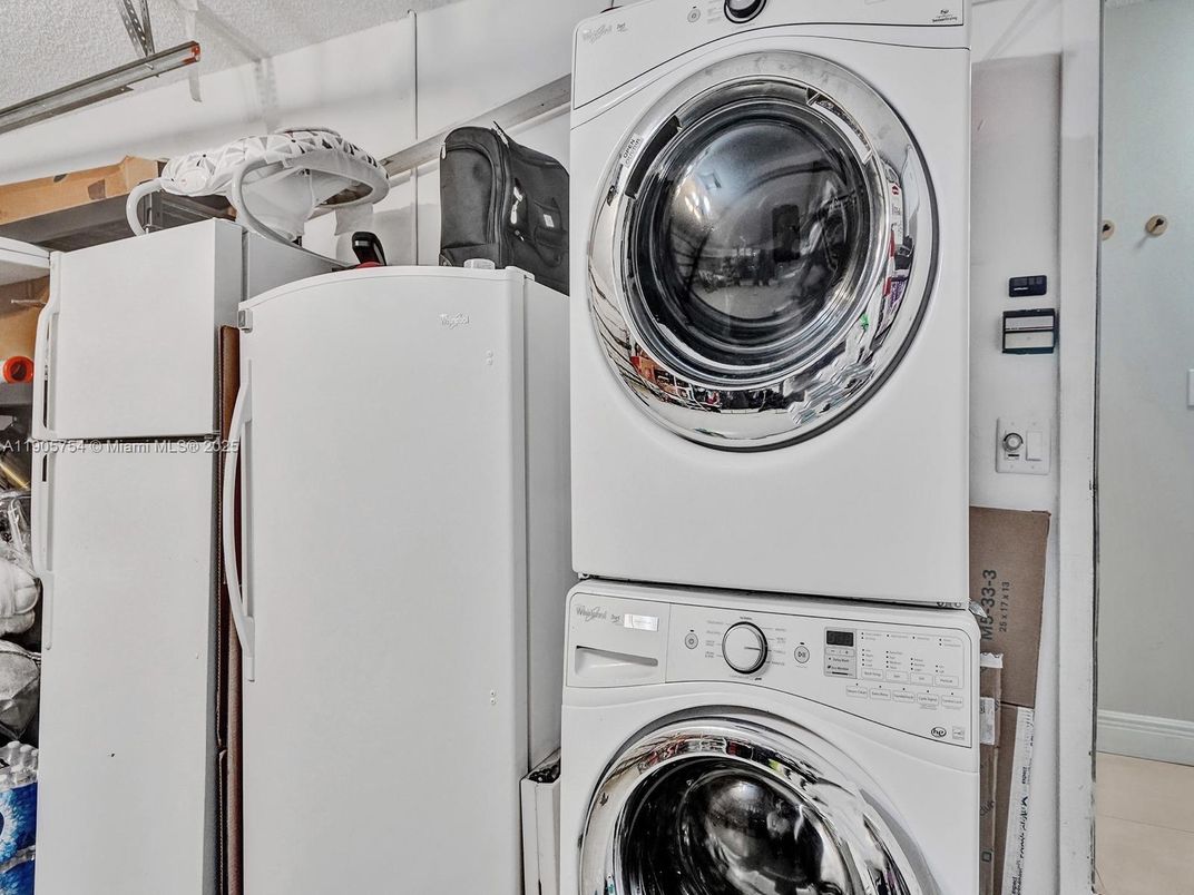 Interior, Utility Closets, Washer