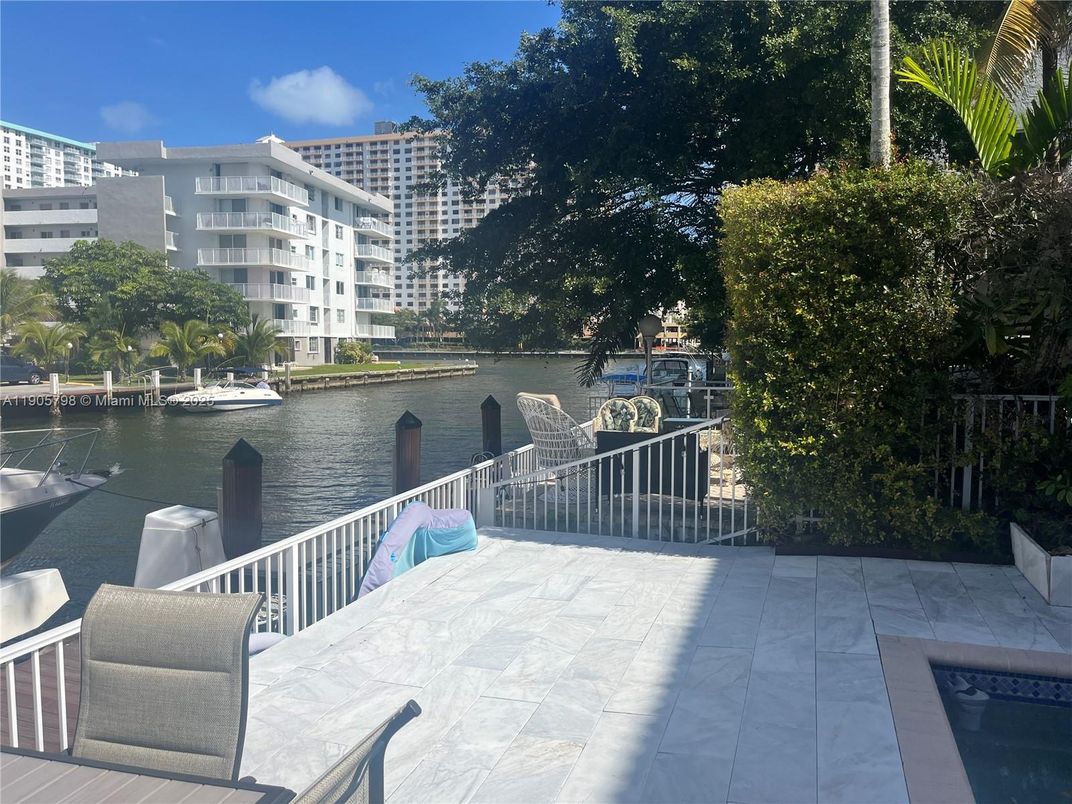 Exterior, Pool, Water