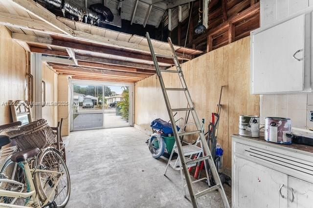 Interior, Wooden Beams, Wooden Walls