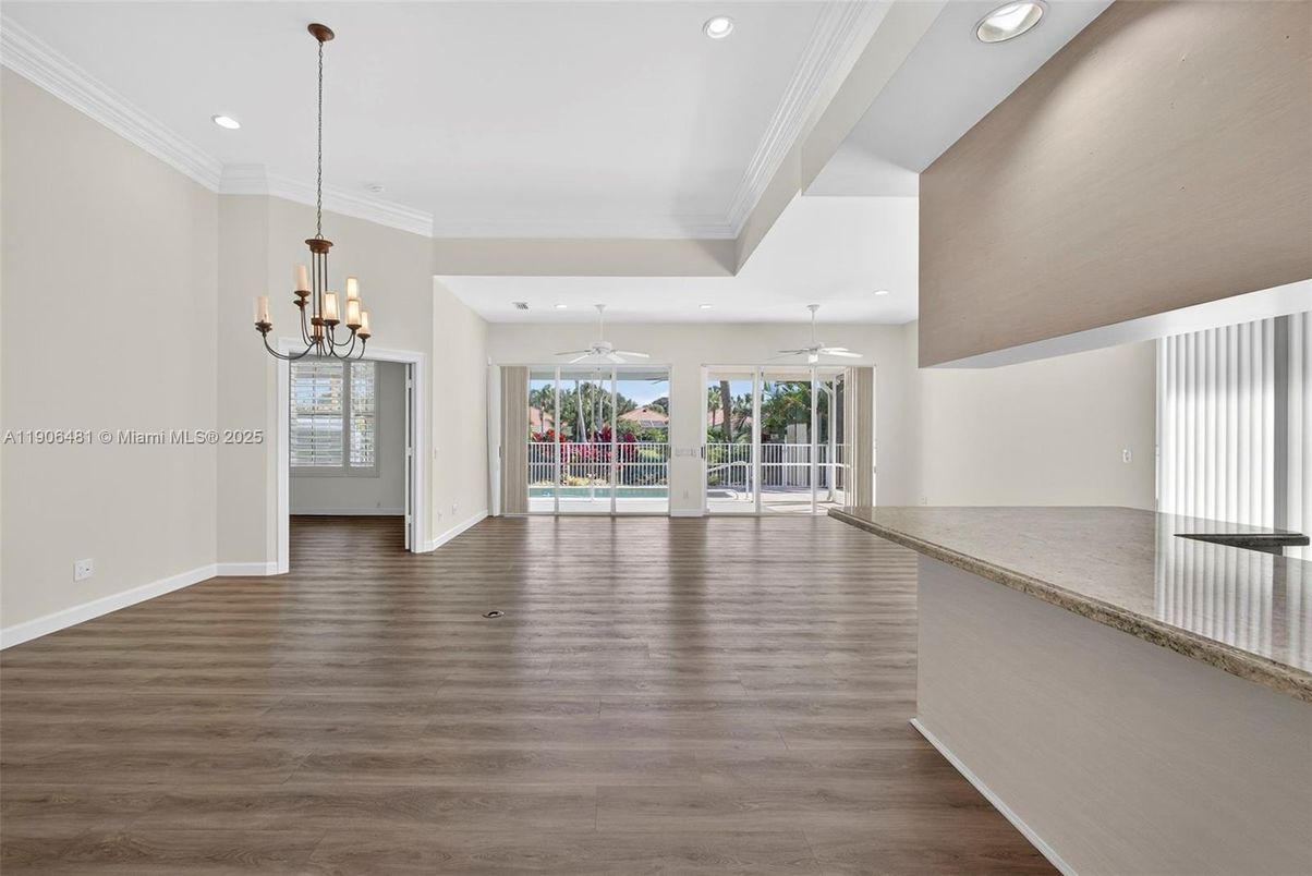 Chandelier, Empty room, Interior, Pendant Lights, Recessed Lighting, Wood Texture Flooring