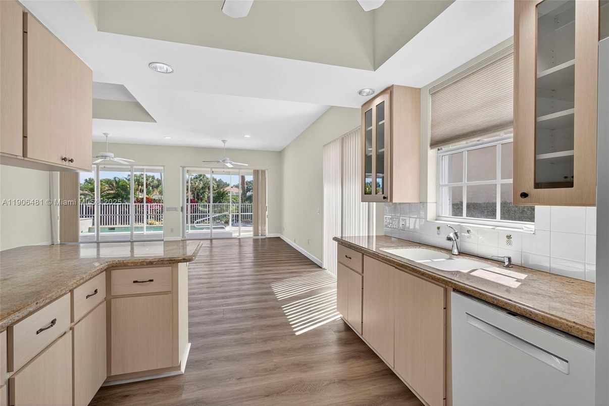 Interior, Kitchen, Recessed Lighting, Wood Texture Flooring