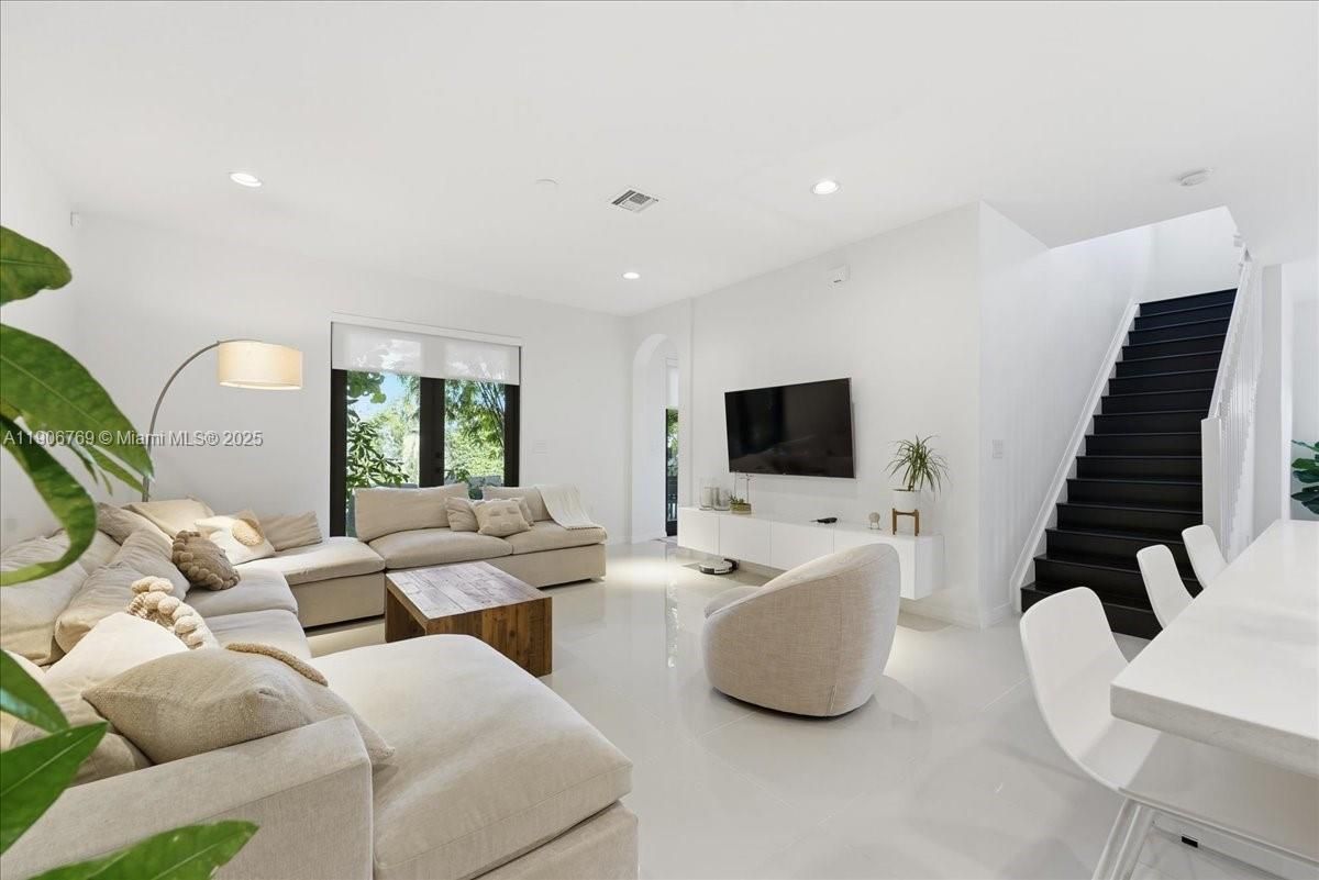 Interior, Living room, Recessed Lighting