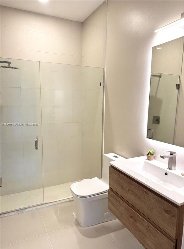 Bathroom, Glass Shower, Interior