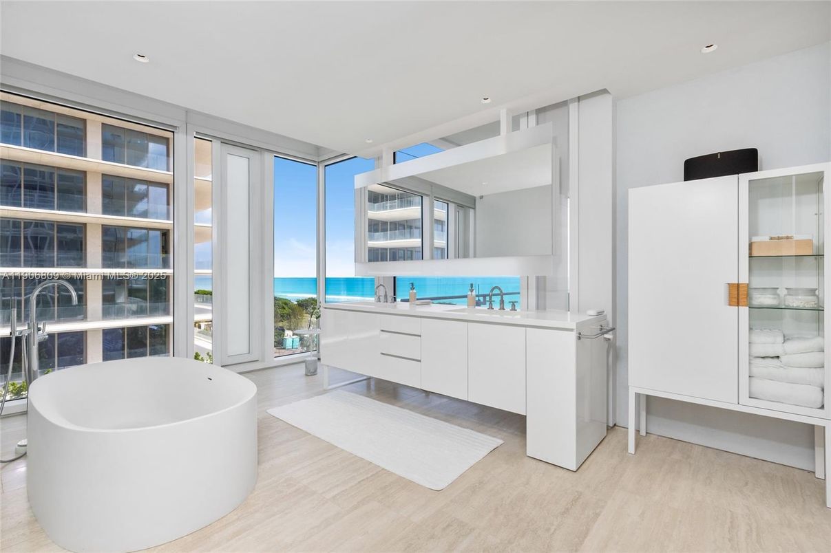 Bathroom, Free Standing Baths, Interior, Recessed Lighting, Water, Wood Texture Flooring