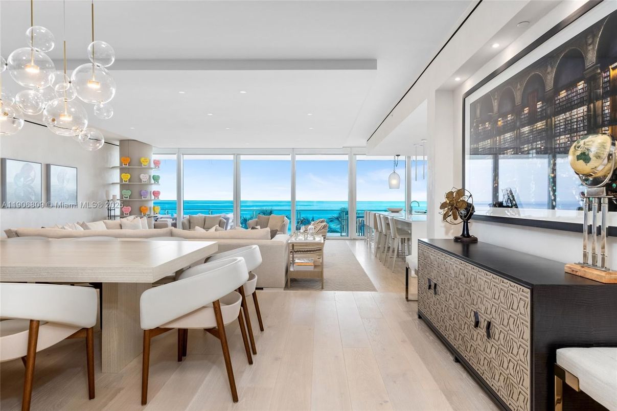 Dining room, Interior, Living room, Pendant Lights, Recessed Lighting, Water, Wood Texture Flooring