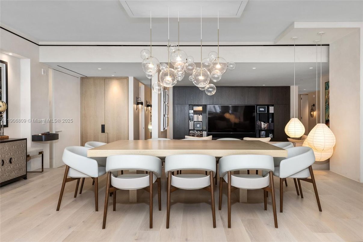 Dining room, Interior, Pendant Lights, Recessed Lighting, Wood Texture Flooring