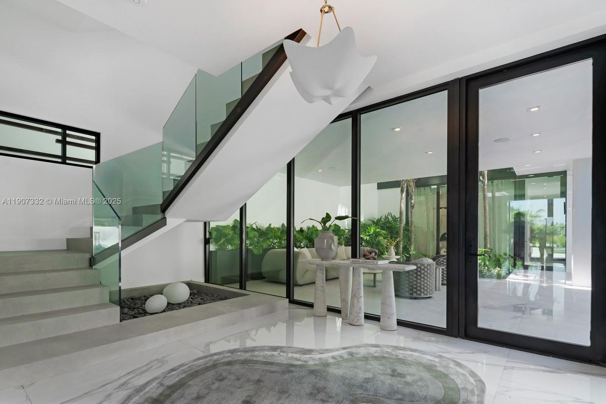 Interior, Marble, Recessed Lighting