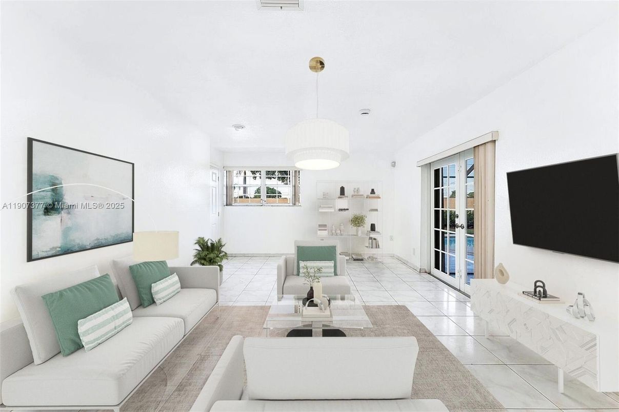 Interior, Living room, Pendant Lights