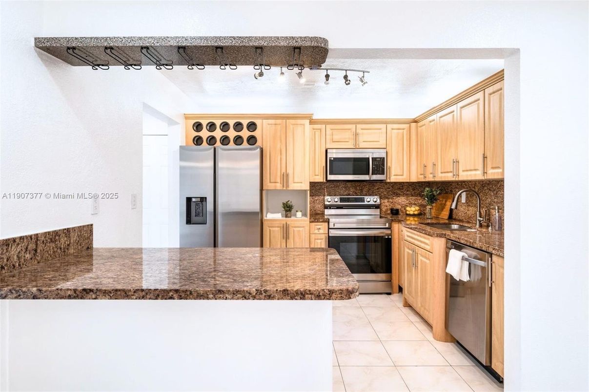 Interior, Kitchen, Stainless Steel Appliances