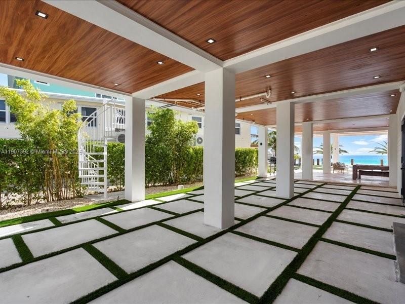 Interior, Recessed Lighting, Water, Wooden Ceilings